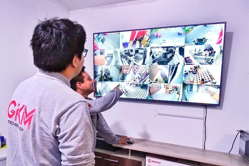 Instalación de cámaras de seguridad para empresas - GKM Technology