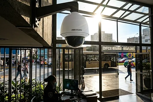 Error de instalación de cámaras de seguridad: contraluz y reflejos que arruinan la imagen